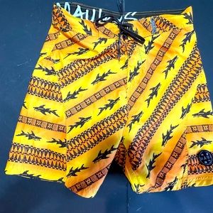 Maui and Sons size 34- Surf Trunks